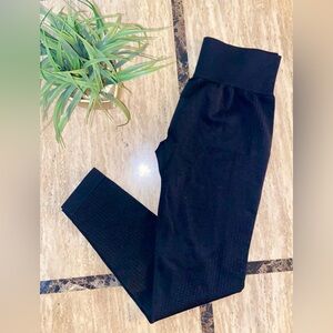 Black Compression Leggings Medium High Rise Gym Wear